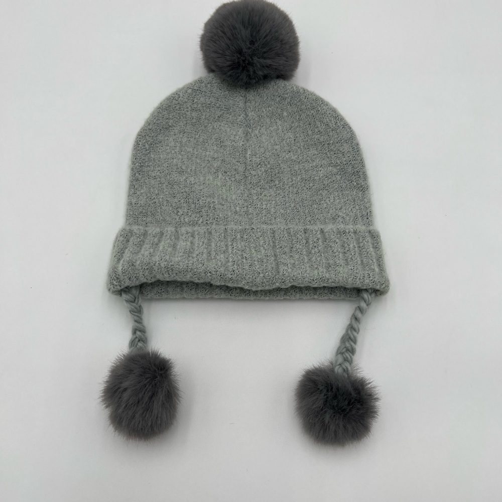 Top Paw Gray Soft L/XL Dog Pom Pom Balls Beanie Pet Cap Hat Tassels Winter  NWOT - Picture 5 of 5